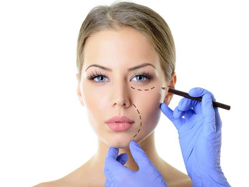 Important Tips And Tricks For Minimising Scars After A Cosmetic Surgery